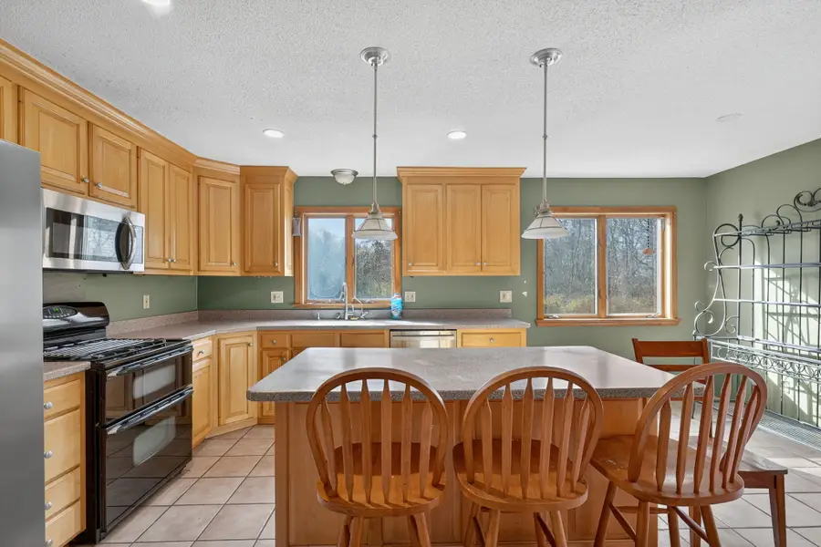 37 Volpi Road, Bolton, CT 06043 - Image #3
