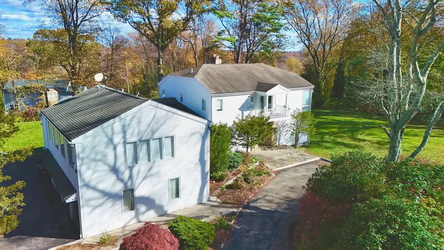 106A Comstock Hill Avenue, Norwalk, CT 06850 - Image #3