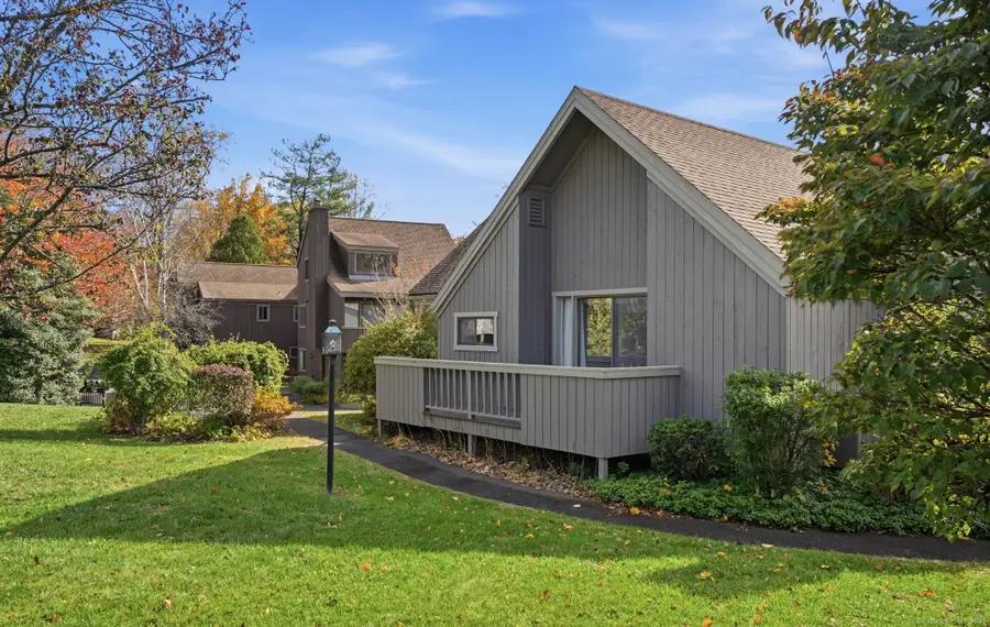 375 Piute Lane #B, Stratford, CT 06614 - Image #2