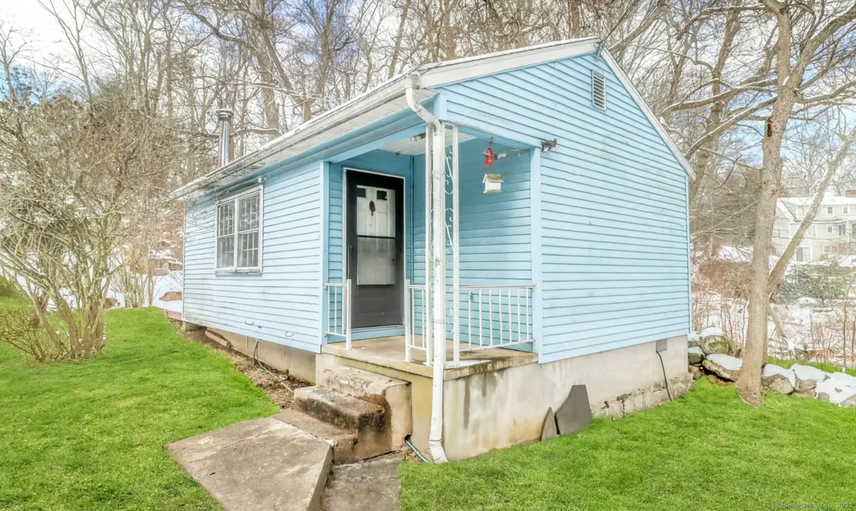 9 Walnut Street, Cos Cob, CT 06807 - Image #1