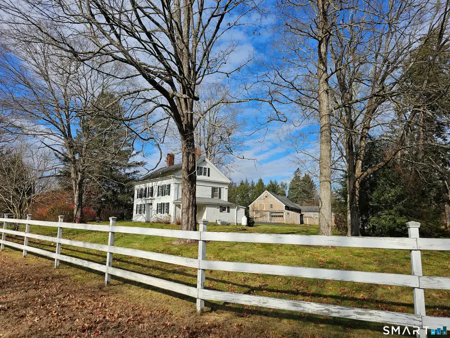 28 School Street, Woodbury, CT 06798 - #2