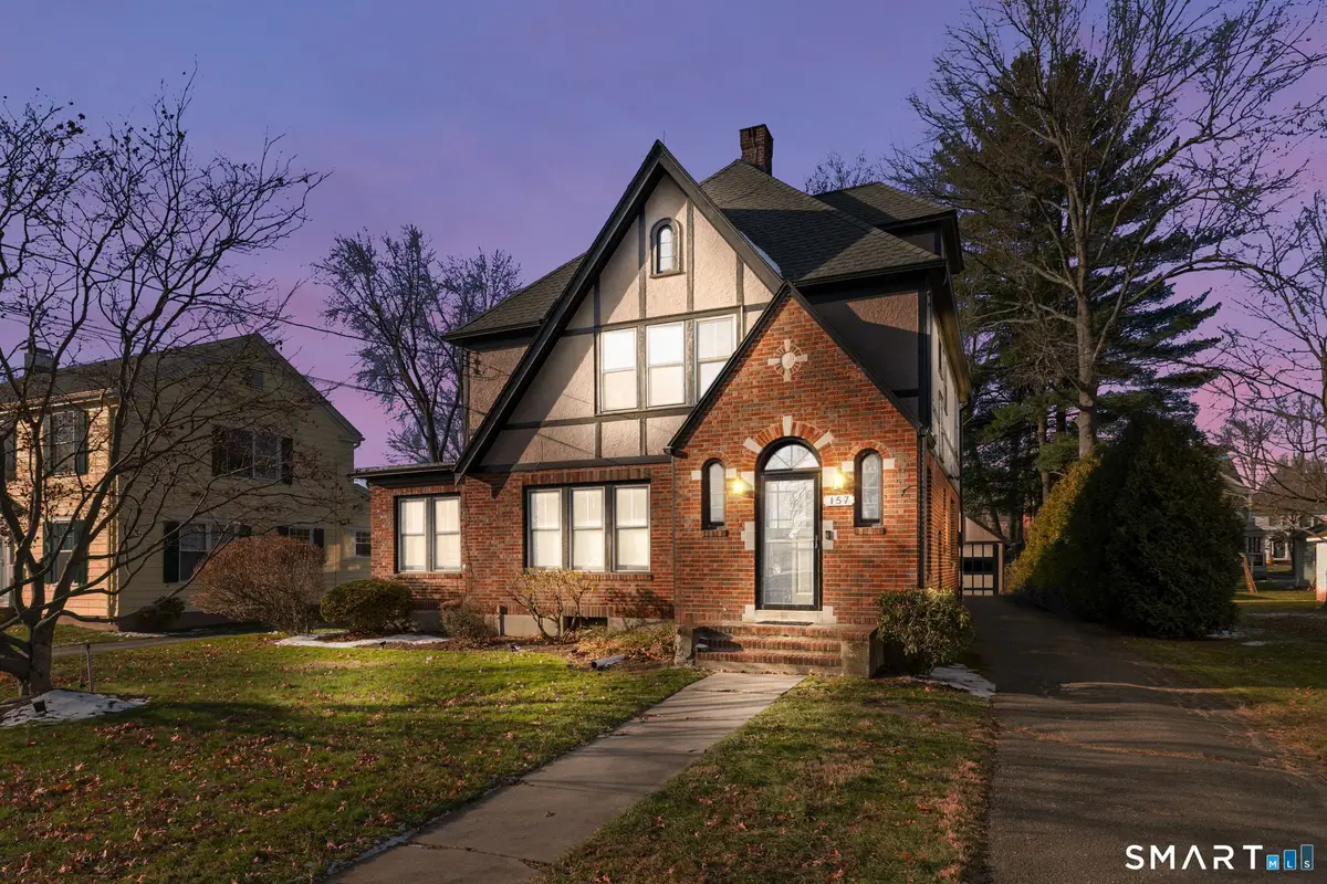 157 Four Mile Road, West Hartford, CT 06107 - Image #1