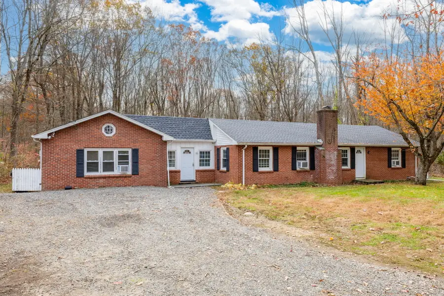 9 Storrs Heights Road, Mansfield, CT 06268 - Image #2