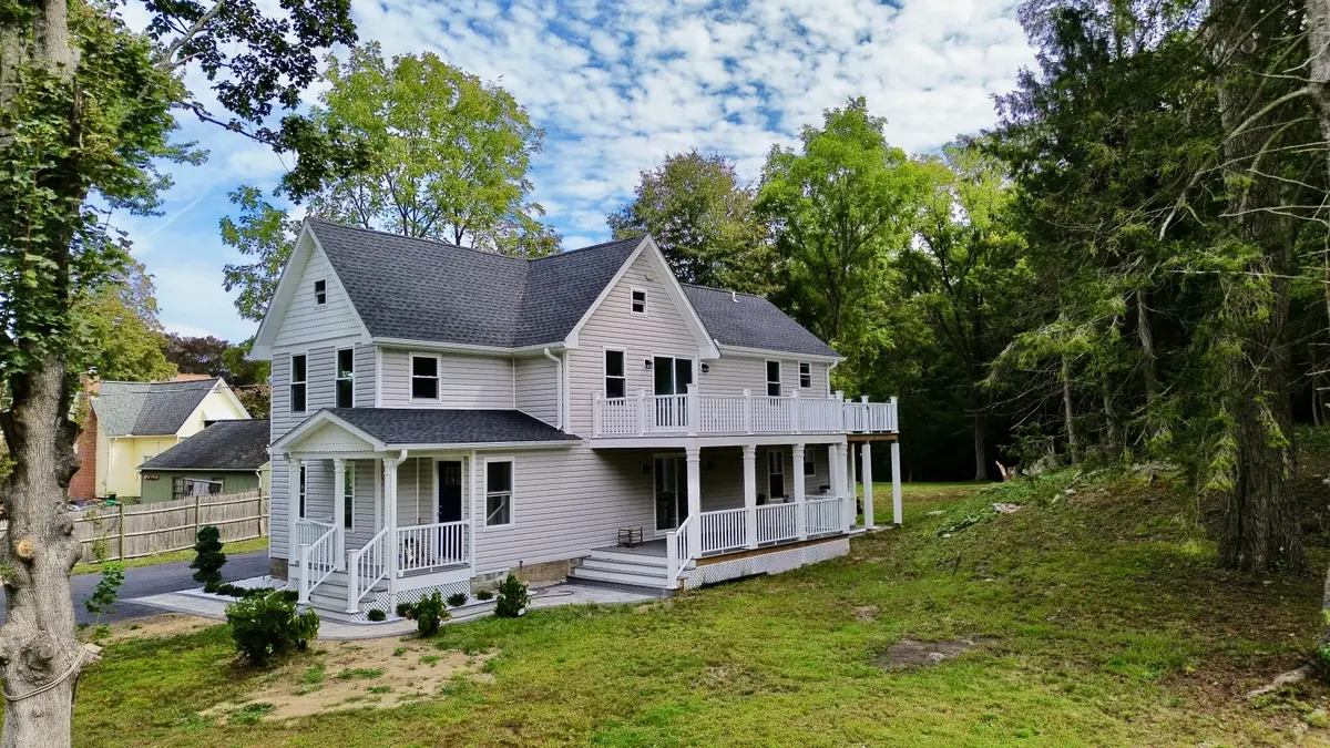 62 River Street, Deep River, CT 06417 - Image #1