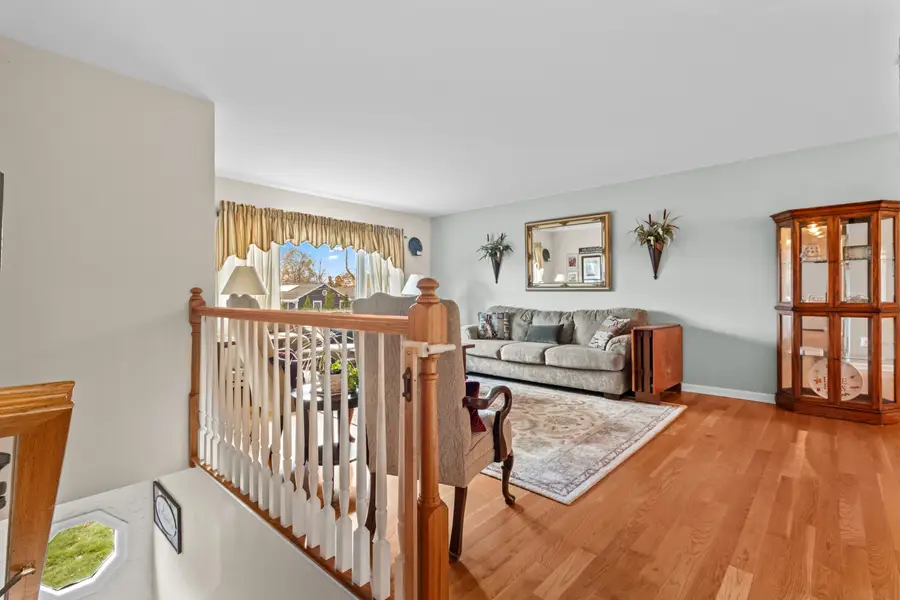 16 Katy Lane, Norwalk, CT 06851 - Image #2