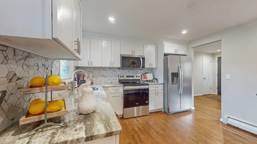 54 Red Top Drive, West Hartford, CT 06110 - Image #3