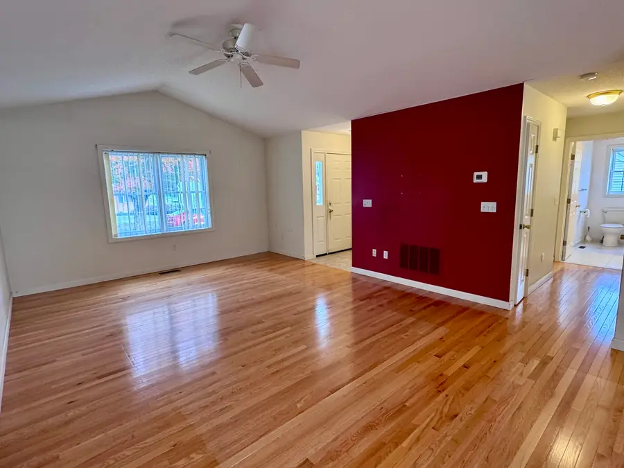 25 Oakview Place #25, Vernon, CT 06066 - Image #3