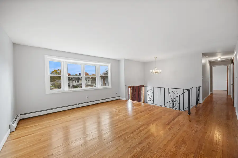 19 Albert Avenue, Wethersfield, CT 06109 - Image #2