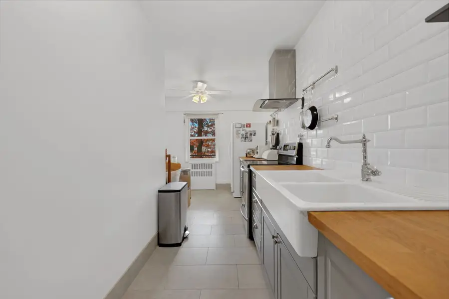 80 Cartright Street #2F, Bridgeport, CT 06604 - Image #3