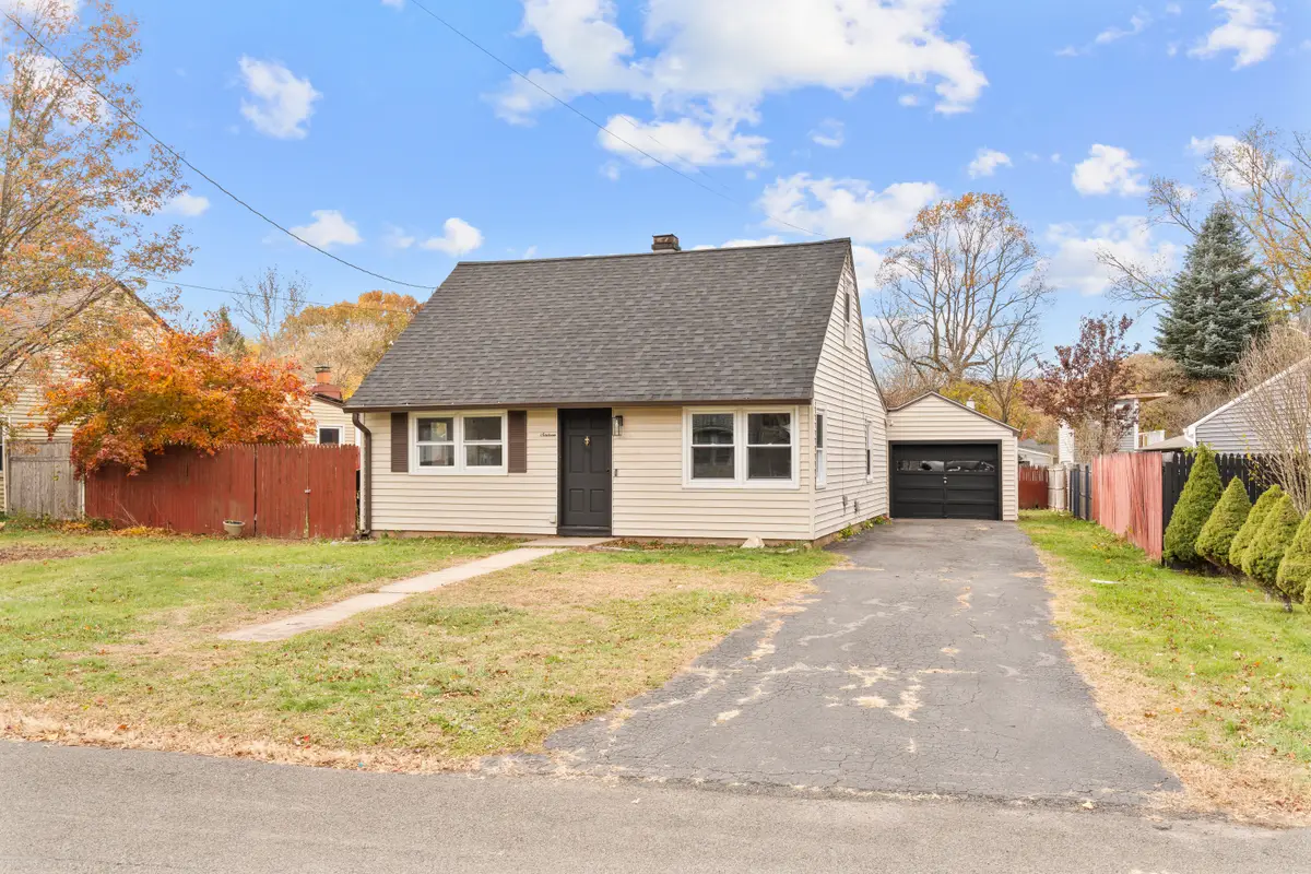 16 Greenway Place, Meriden, CT 06451 - Image #1