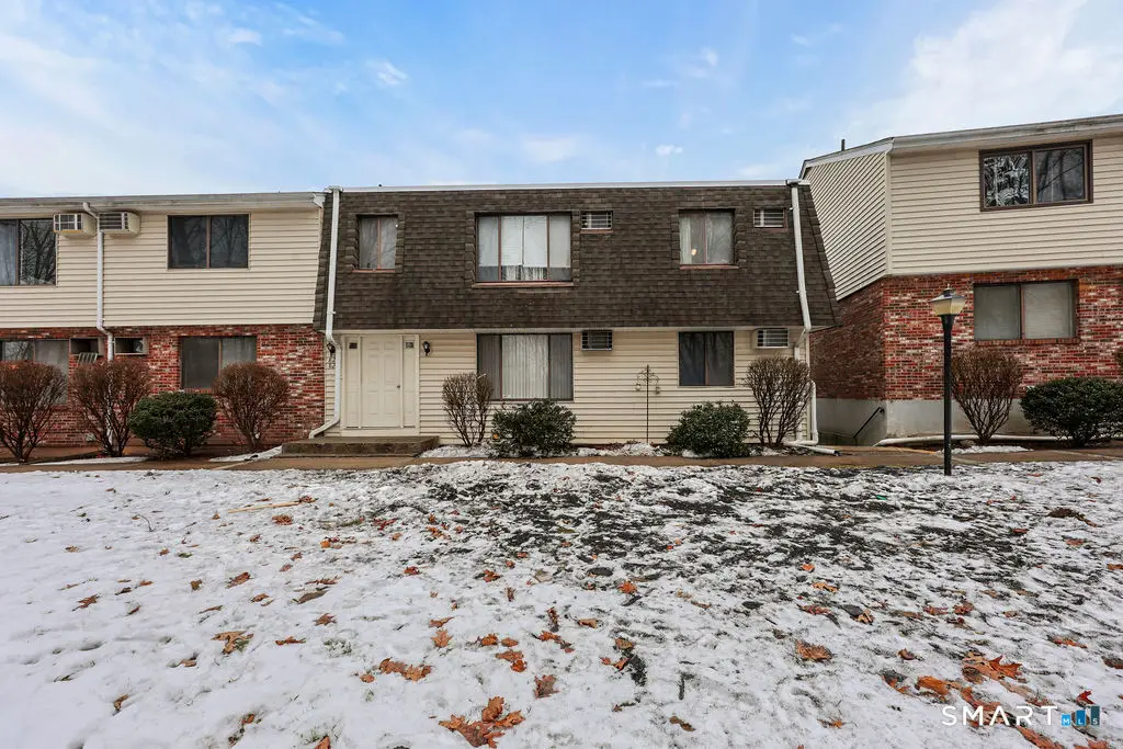 826 Blackstone Village #826, Meriden, CT 06450 - Image #1