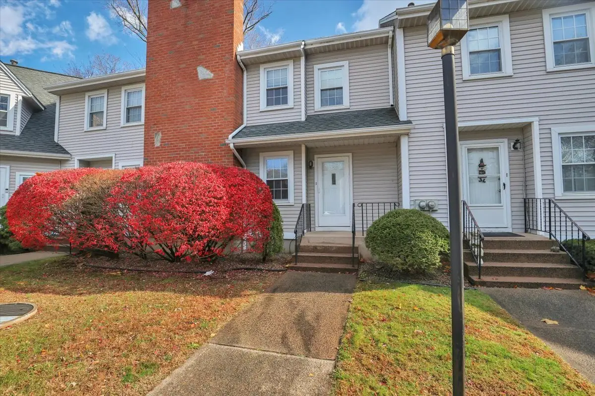 220 West Main Street #APT 2E, Plantsville, CT 06479 - Image #1