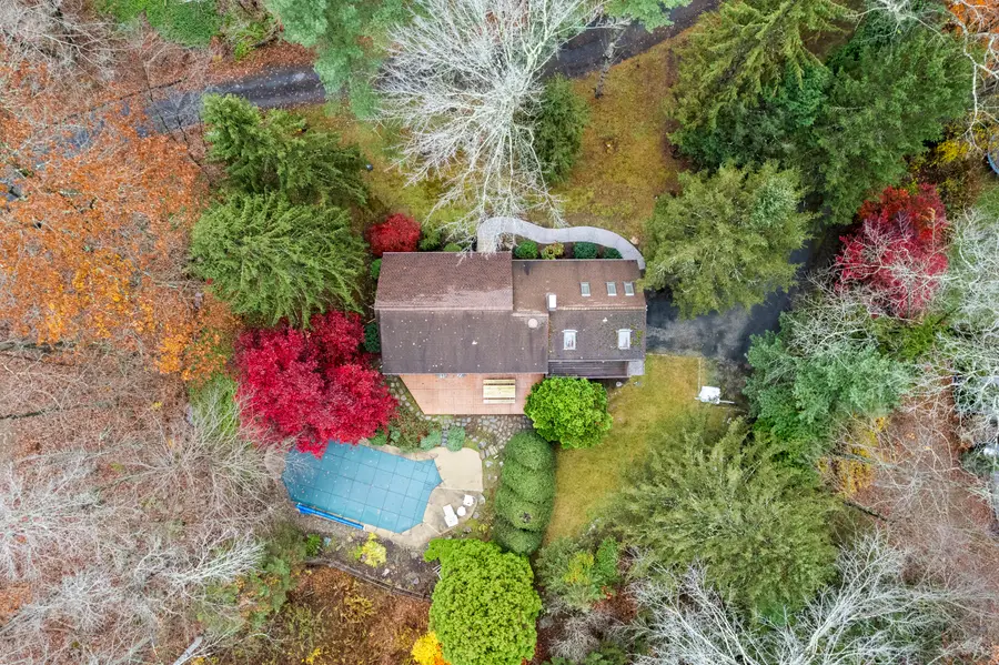 25 Copperstone Lane, Madison, CT 06443 - Image #2