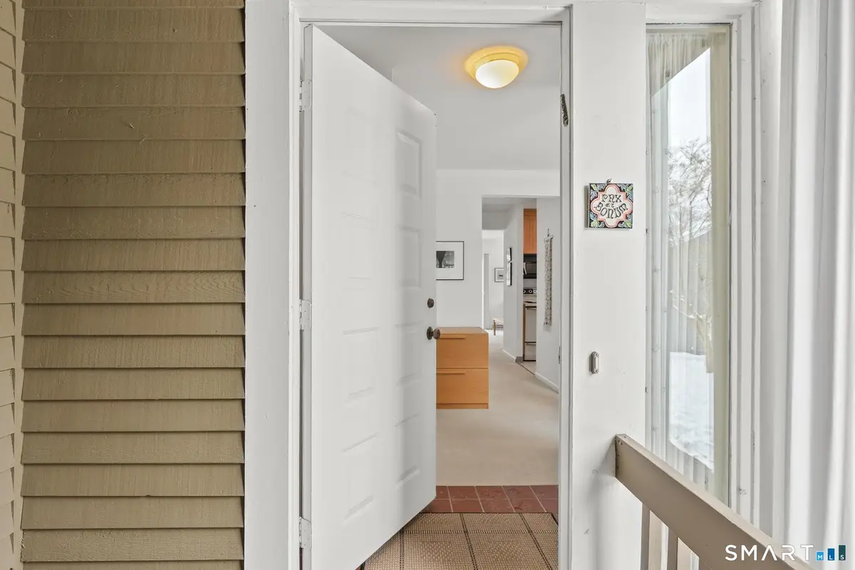 126 Hopmeadow Street #APT 1H, Simsbury, CT 06089 - Image #1