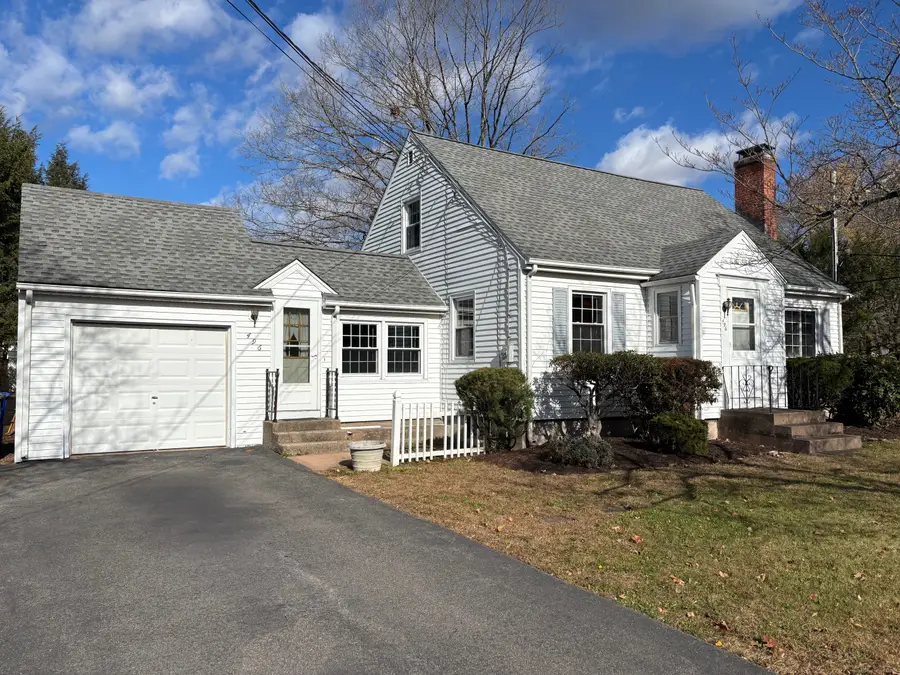 496 Hills Street, East Hartford, CT 06118 - Image #2