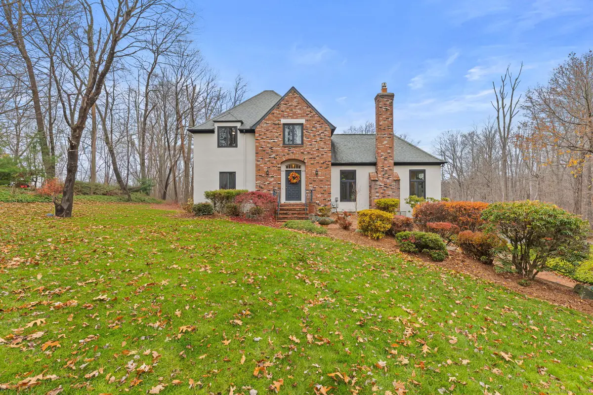 40 Hull Place, Ridgefield, CT 06877 - Image #1