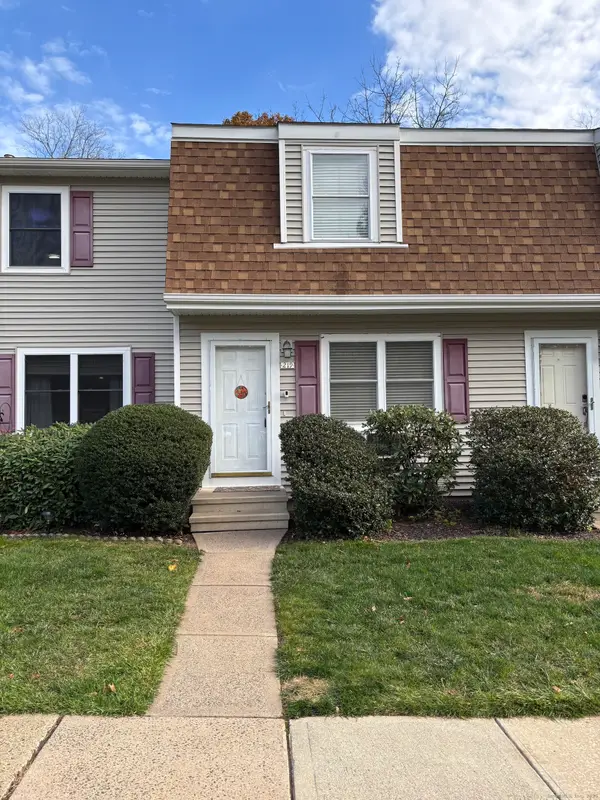 219 Brentwood Drive #219, Wallingford, CT 06492