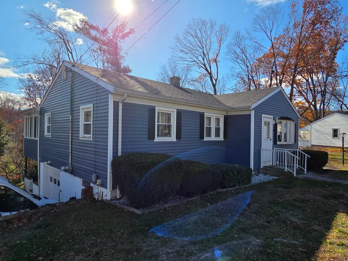 8 Circle Drive, East Haven, CT 06513 - Image #1