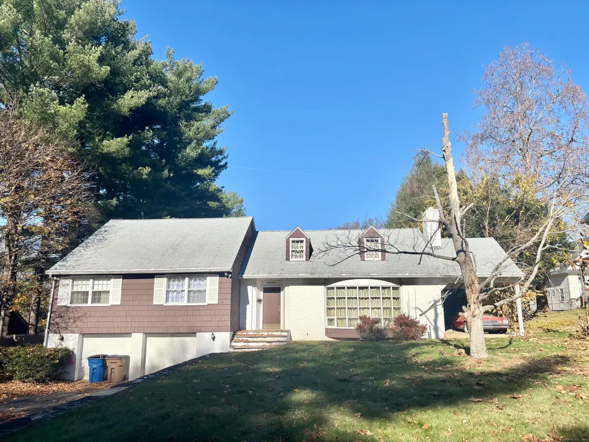 34 Davis Avenue, Vernon, CT 06066 - Image #1