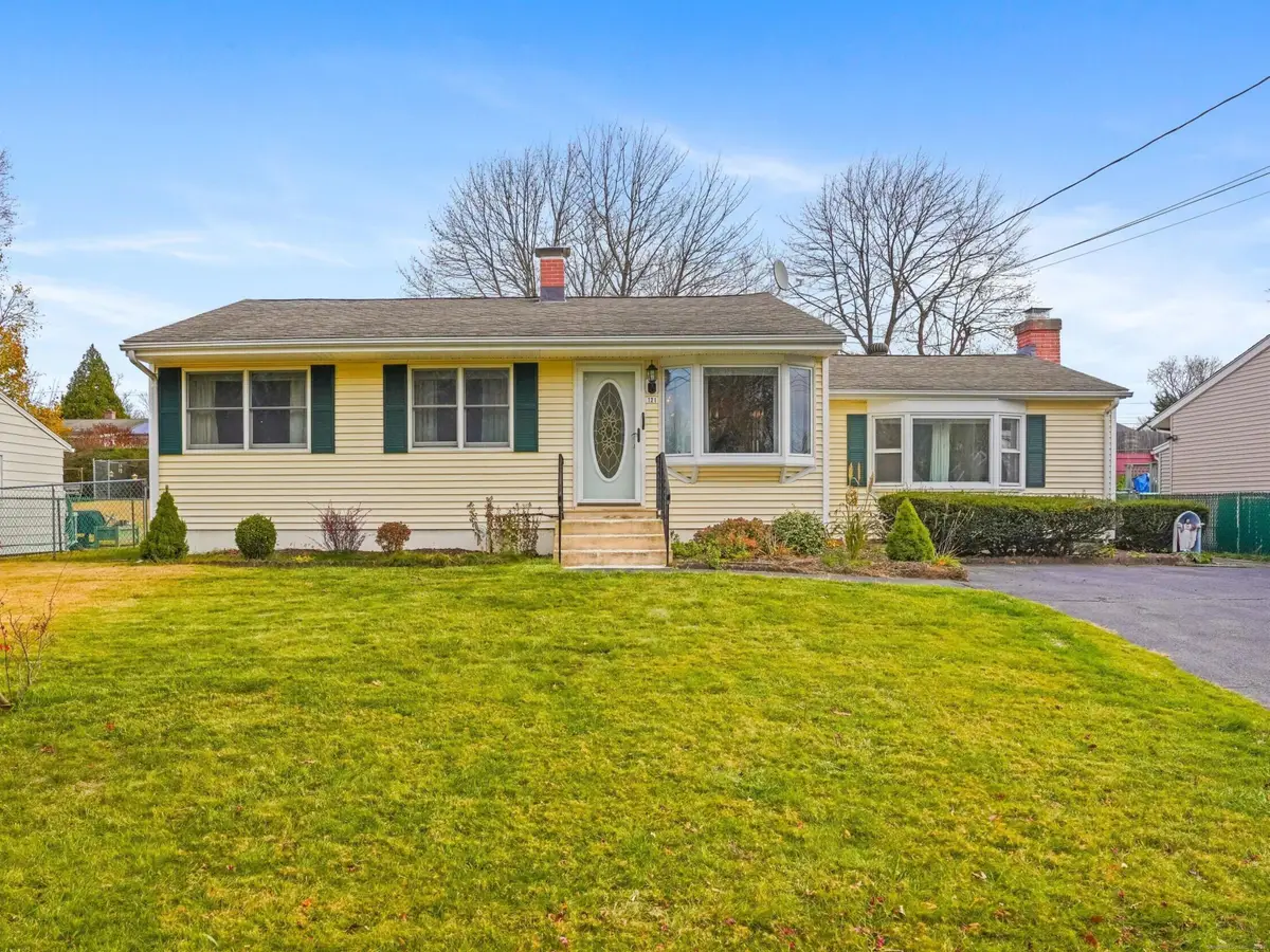 121 Bradley Terrace, Derby, CT 06418 - Image #1