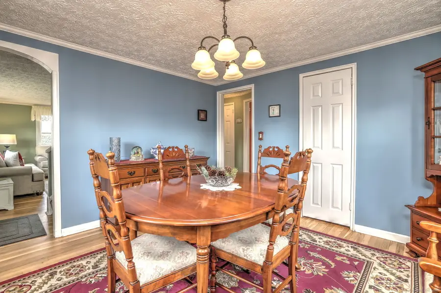 83 Pauline Avenue, West Haven, CT 06516 - Image #3