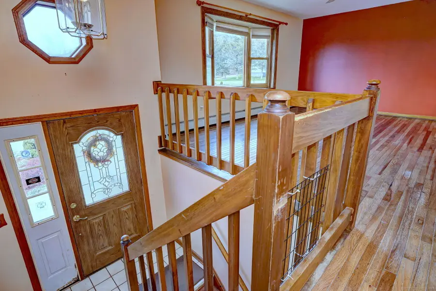 24 Windview Drive, Naugatuck, CT 06770 - Image #3