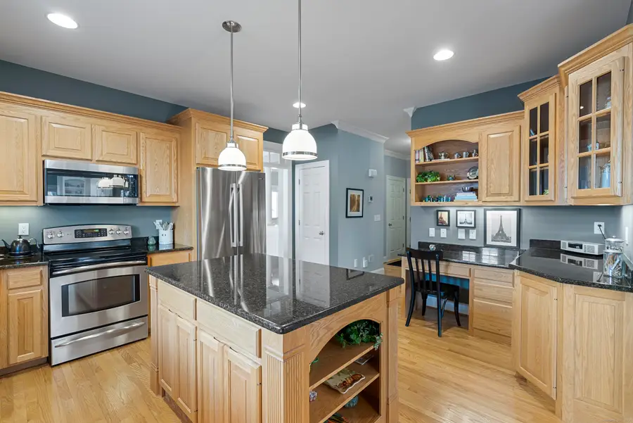 17 Autumn Lane #17, Glastonbury, CT 06033 - Image #3