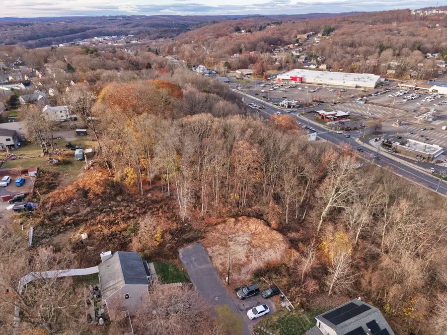 Lonsdale Street, Waterbury, CT 06701 - Image #2