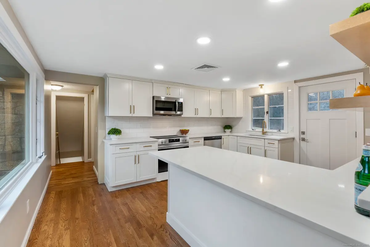 474 Neipsic Road, Glastonbury, CT 06033 - Image #1