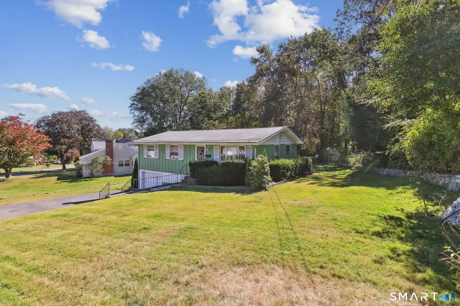 72 Hilltop Road, Naugatuck, CT 06770 - Image #2