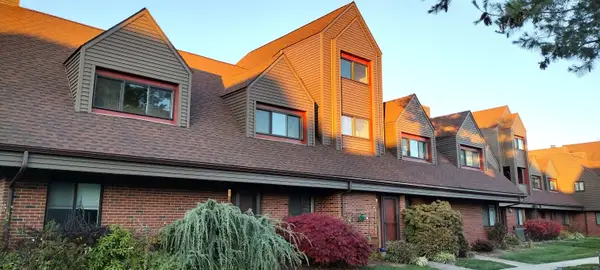 69 Montoya Drive #69, Branford, CT 06405