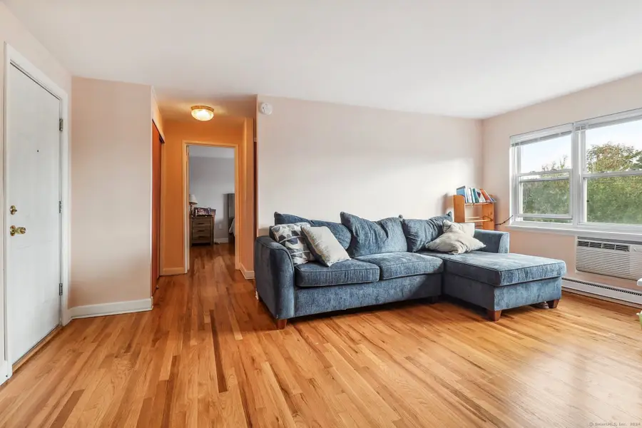 24 Merrill Street #APT C1, Hartford, CT 06106 - Image #2