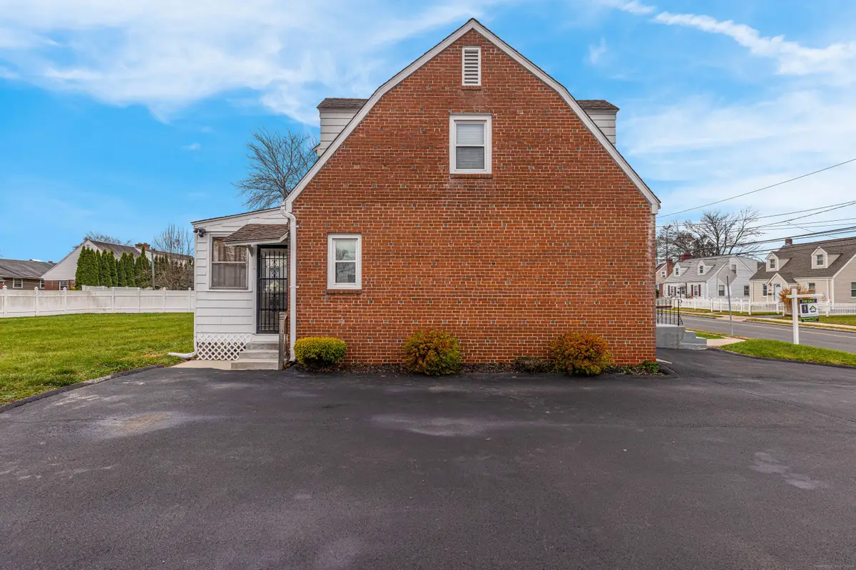 281 Brown Street, Hartford, CT 06114 - Image #1