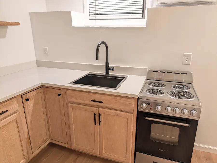 23 Mechanics Street #101, Putnam, CT 06260 - Image #2