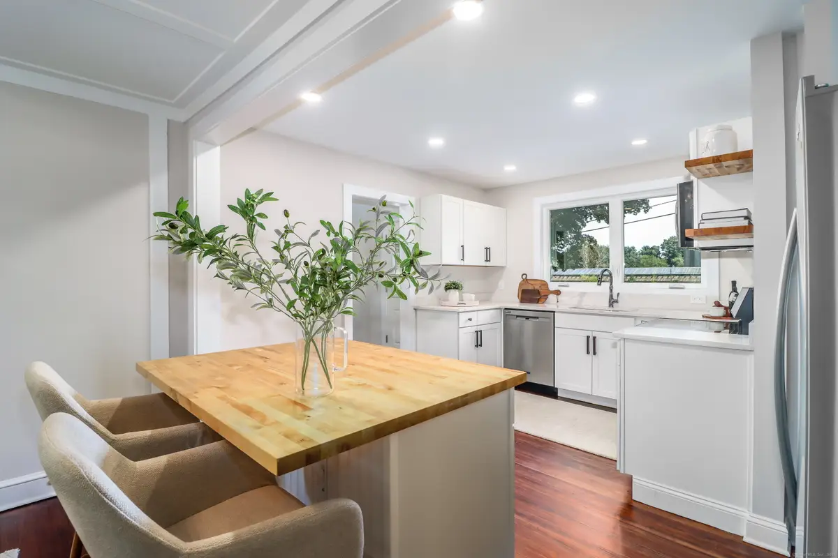 27 Obtuse Road South, Brookfield, CT 06804 - Image #1