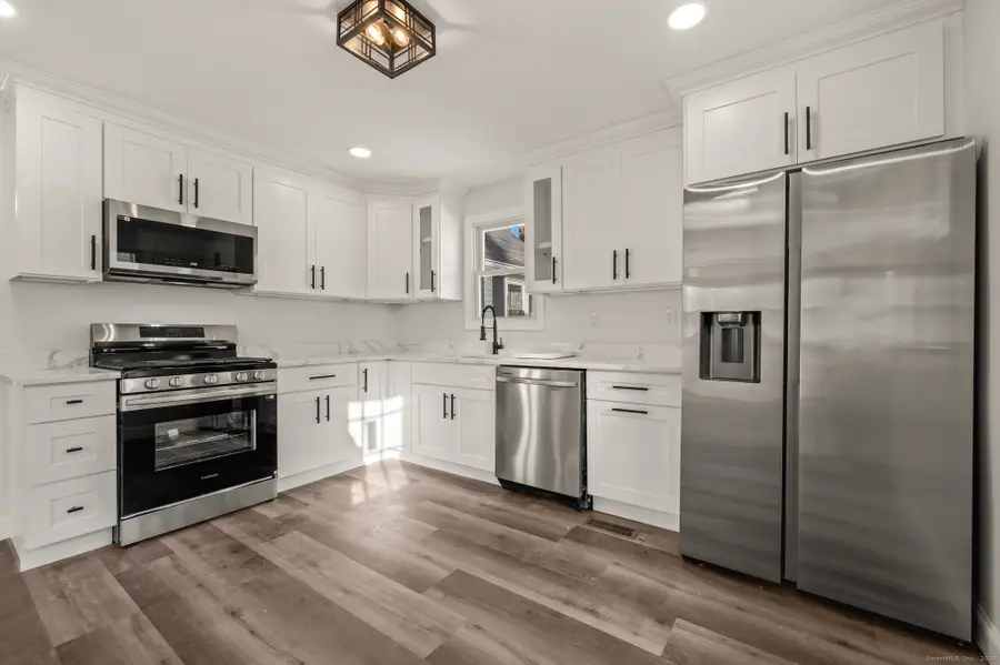 106 Barnes Street, New Britain, CT 06052 - Image #3