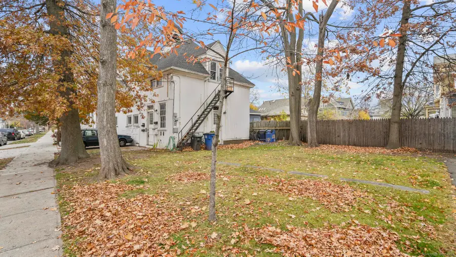 15 Maple Street, New Haven, CT 06511 - Image #3