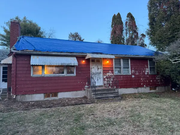 19 Castle View Drive, Chester, CT 06412