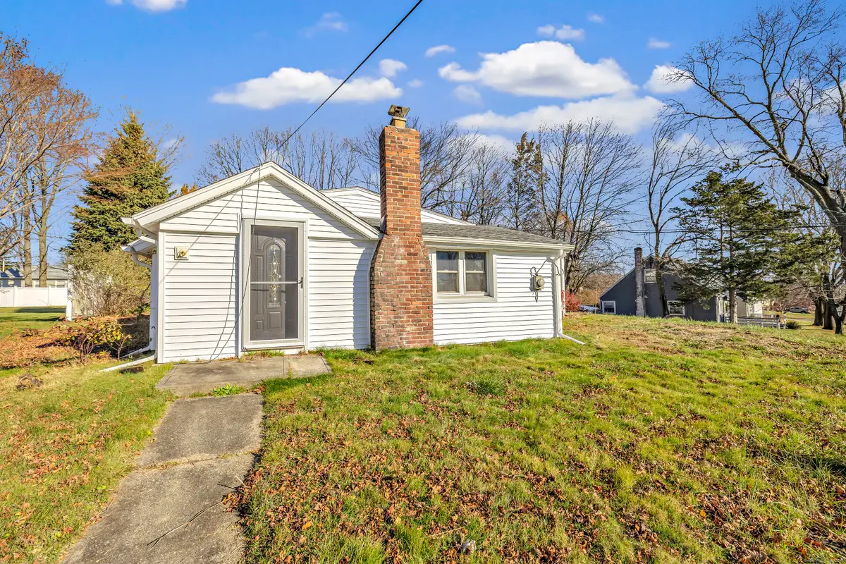 30 Corona Drive, Milford, CT 06460 - Image #1