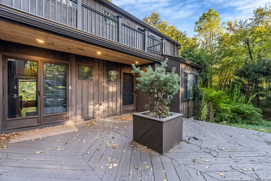 4 Old Gate Lane, Newtown, CT 06470 - Image #3