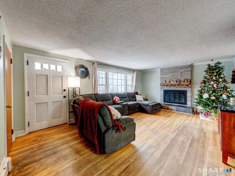 11 Sunrise Drive, Vernon, CT 06066 - Image #3