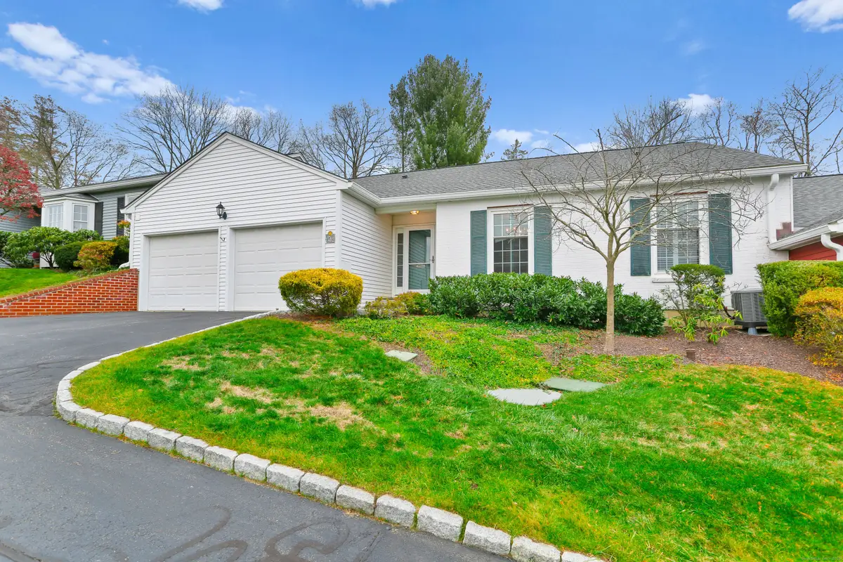 47 Bank Street #47, New Canaan, CT 06840 - Image #1