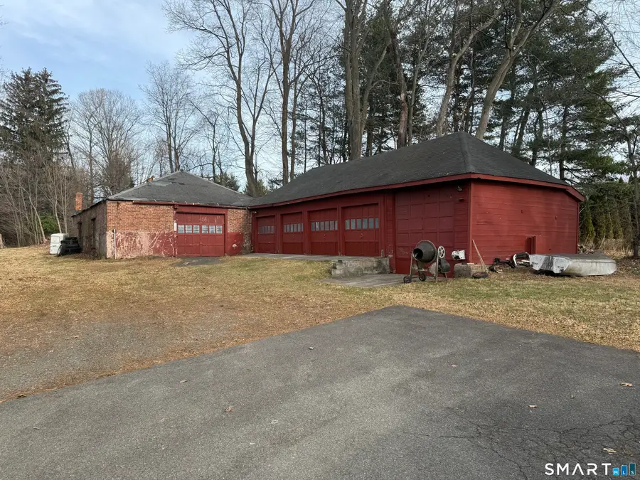 689 Bee Street, Meriden, CT 06450 - Image #3