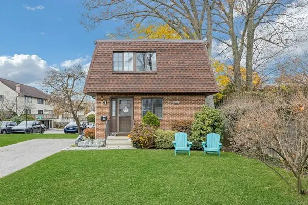 31 Wascussee Lane #65, Stamford, CT 06902