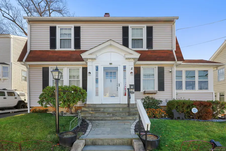 315 Tesiny Avenue, Bridgeport, CT 06606 - Image #3