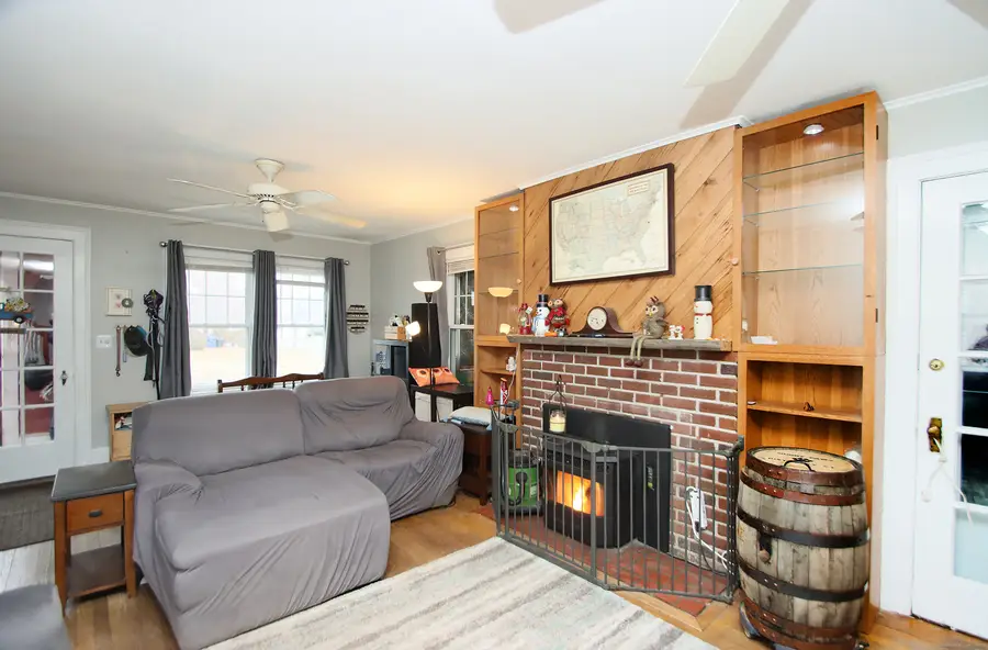 2 Treadwell Street, West Haven, CT 06516 - Image #3