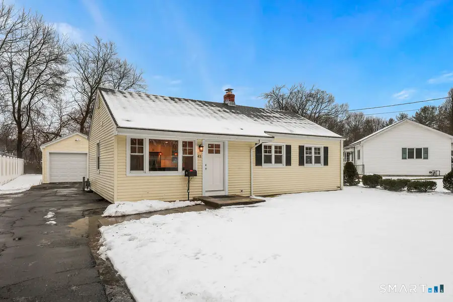 45 Montague Circle, East Hartford, CT 06118 - Image #2
