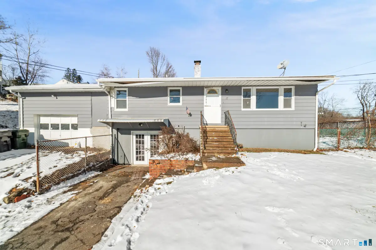 17 Morningstar Drive, Seymour, CT 06483 - Image #1