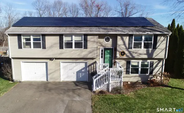 9 Adanti Avenue, Ansonia, CT 06401