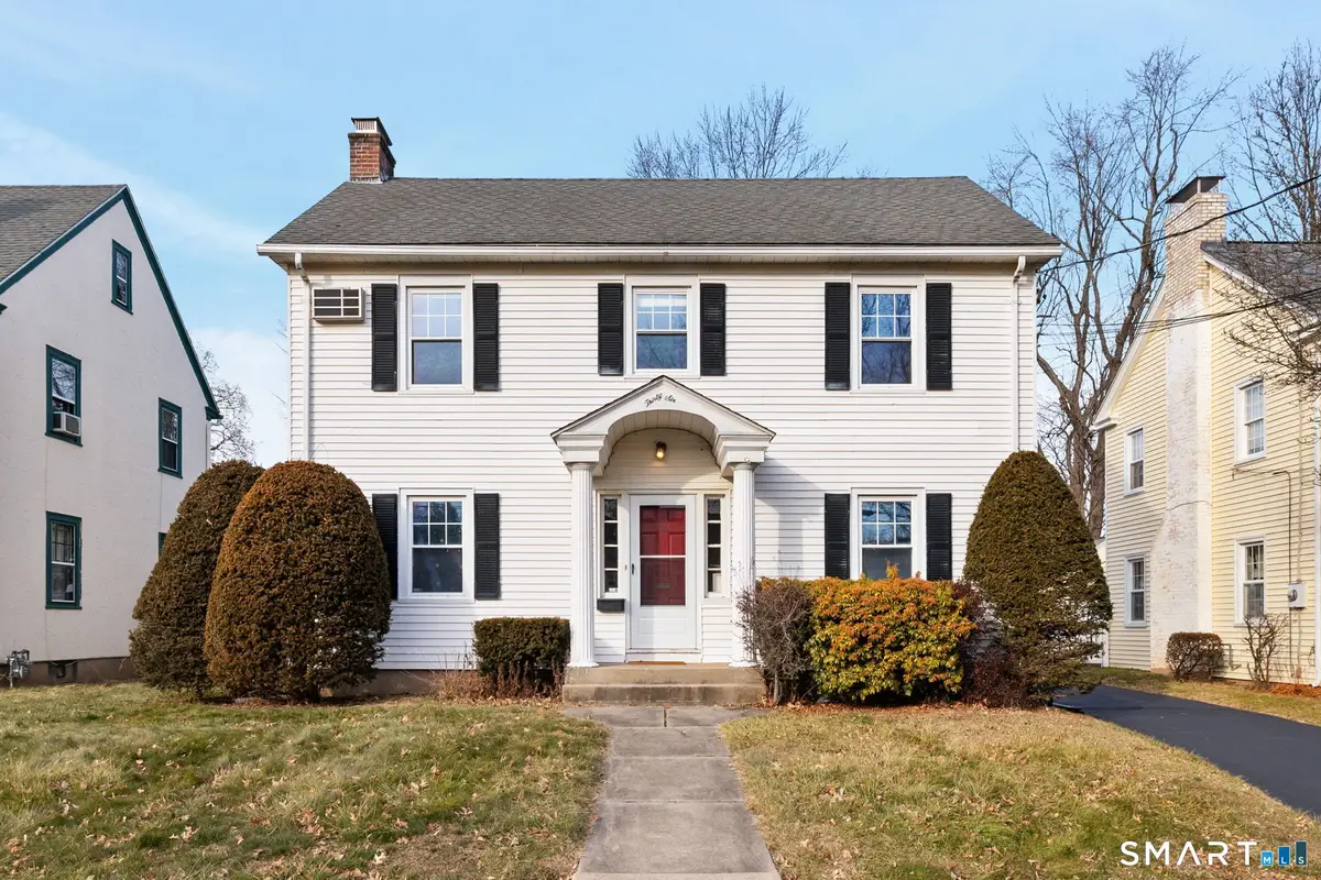 36 Meadowbrook Road, West Hartford, CT 06107 - Image #1